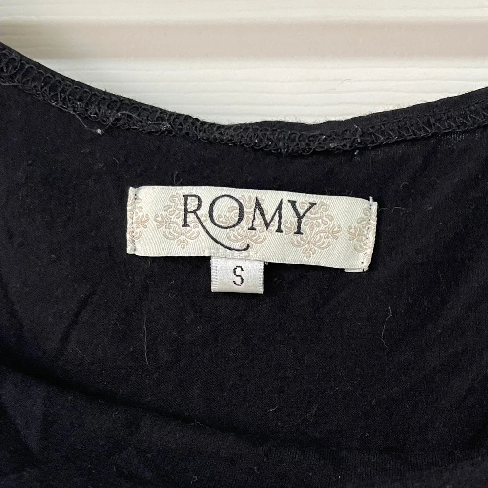 Romy Black Rouched Dress - Picture 2 of 6